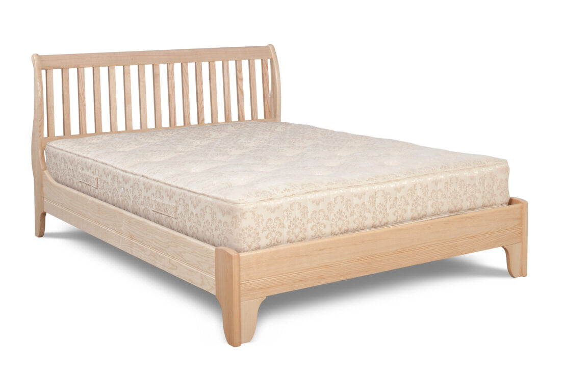Withington Bed with Vertical Rails